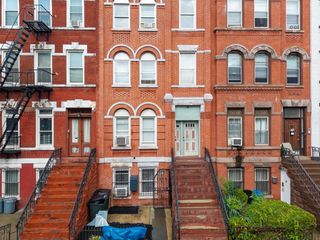 29 MADISON AVE, Jc, Bergen-lafayett, NJ 07304