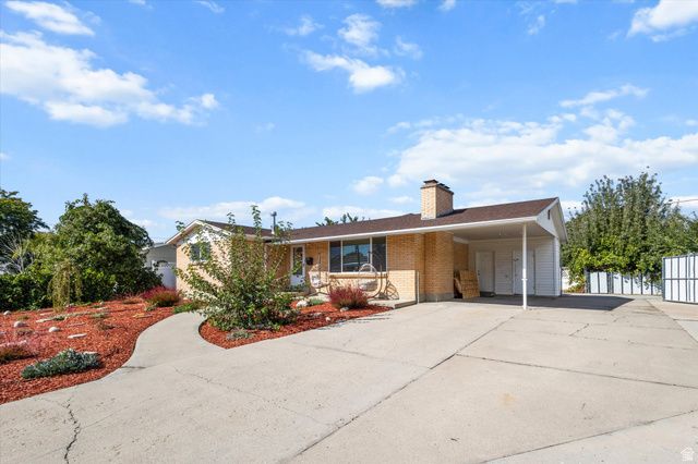 215 CAROL WAY, Midvale, UT 84047