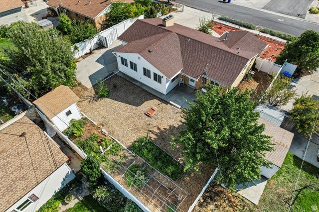 215 CAROL WAY, Midvale, UT 84047