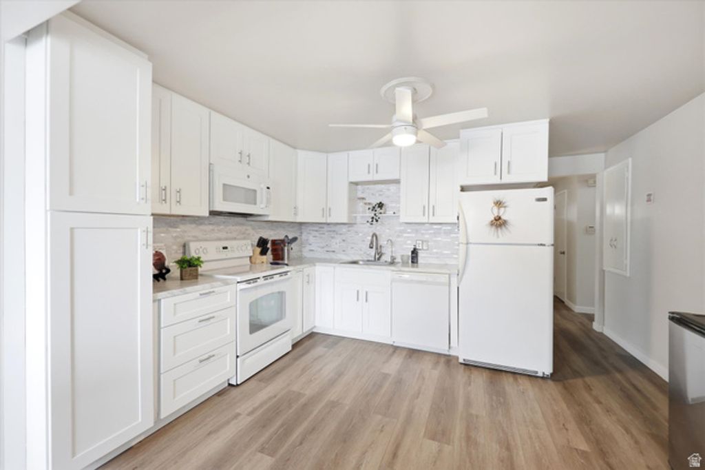 Image 10 of property listing at 215 CAROL WAY, Midvale, UT 84047