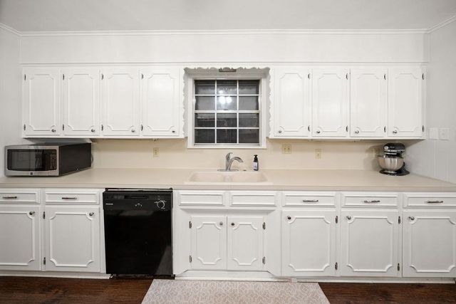 2829 Yorktown Drive, Tyler, TX 75701