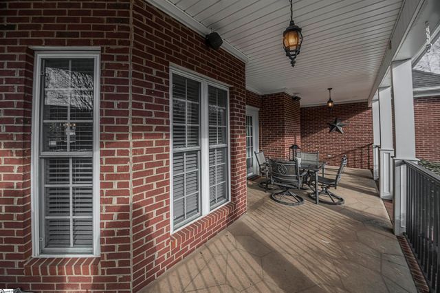 111 Hunting Meadow, Williamston, SC 29697