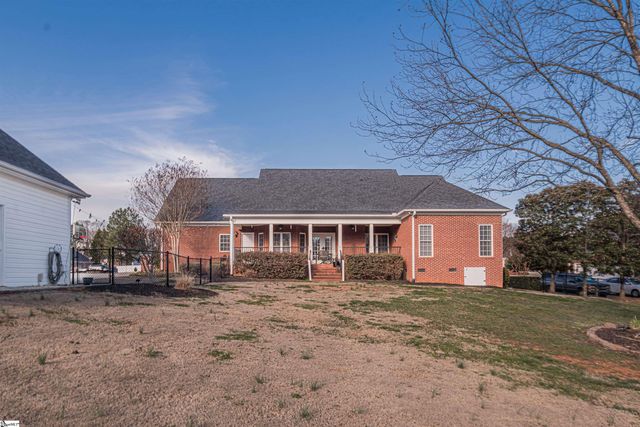 111 Hunting Meadow, Williamston, SC 29697