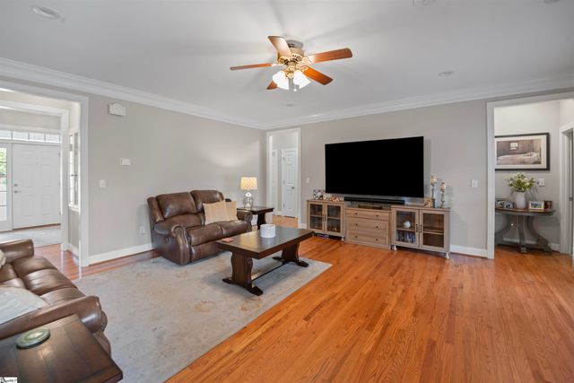 111 Hunting Meadow, Williamston, SC 29697