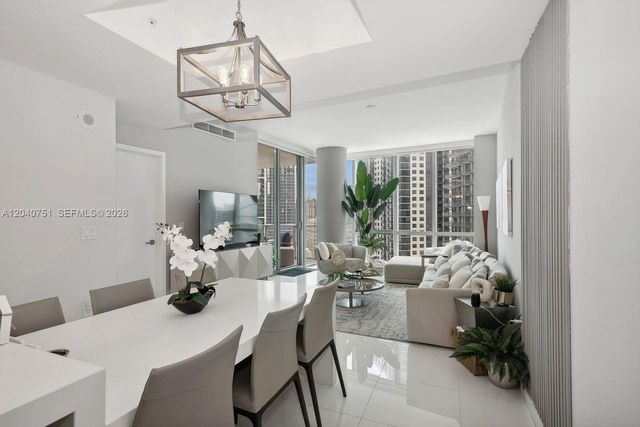 851 NE 1st Avenue 1711, Miami, FL 33132