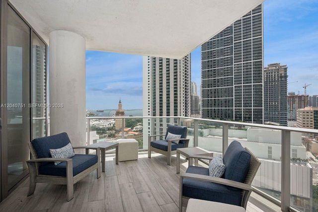 851 NE 1st Avenue 1711, Miami, FL 33132