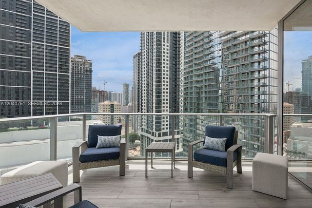 851 NE 1st Avenue 1711, Miami, FL 33132
