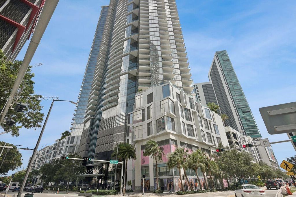 851 NE 1st Avenue 1711, Miami, FL 33132