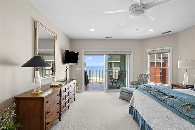 2421 Ocean Shore Cres Apt 402, Virginia Beach, VA 23451