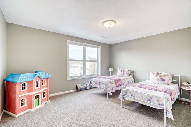 15536 Hampshire Lane, Savage, MN 55378