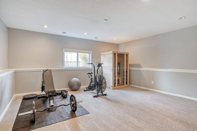 15536 Hampshire Lane, Savage, MN 55378