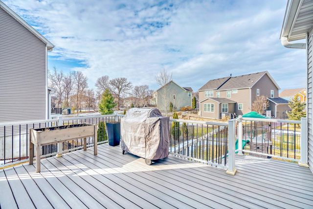 15536 Hampshire Lane, Savage, MN 55378