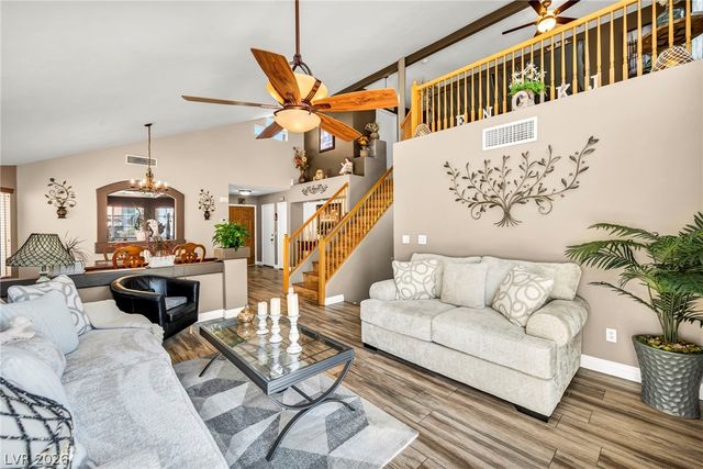 8765 Raindrop Canyon Avenue, Las Vegas, NV 89129