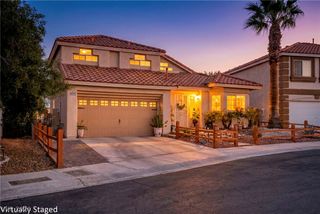 8765 Raindrop Canyon Avenue, Las Vegas, NV 89129