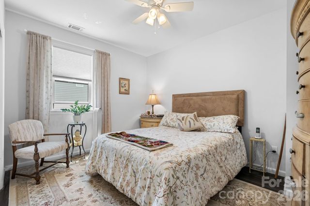 244 Holly Street, Hudson, NC 28638
