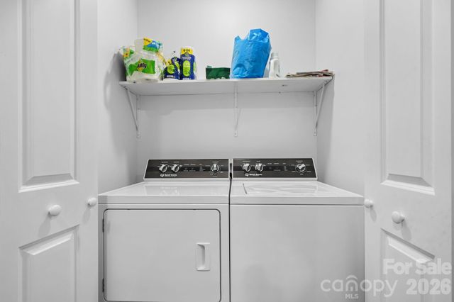 244 Holly Street, Hudson, NC 28638