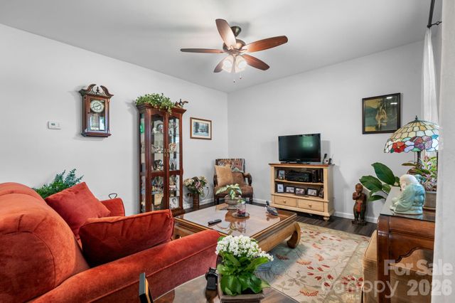 244 Holly Street, Hudson, NC 28638