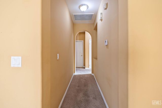 8602 Bolsena Lane, Bakersfield, CA 93312