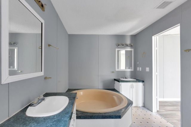 16497 Highline Boulevard, Conroe, TX 77306