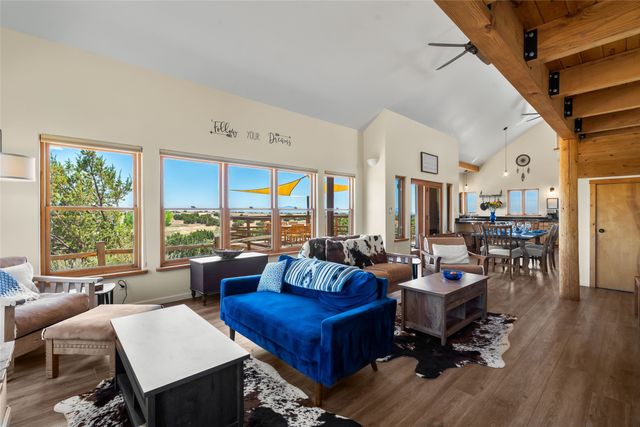 10 Prairie Vista Road, Santa Fe, NM 87508