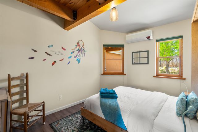 10 Prairie Vista Road, Santa Fe, NM 87508