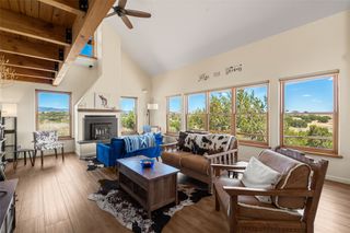 10 Prairie Vista Road, Santa Fe, NM 87508
