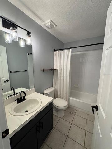 2900 W AZEELE STREET M, Tampa, FL 33609