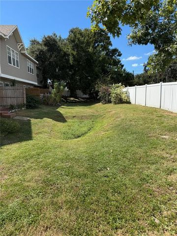 2900 W AZEELE STREET M, Tampa, FL 33609