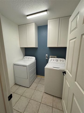 2900 W AZEELE STREET M, Tampa, FL 33609