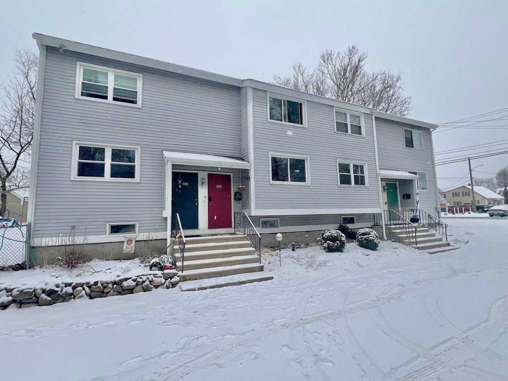 206 Calef Road, Manchester, NH 03103