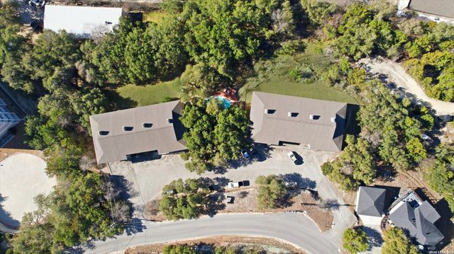 1256 Cougar Dr Apt 6, Canyon Lake, TX 78133