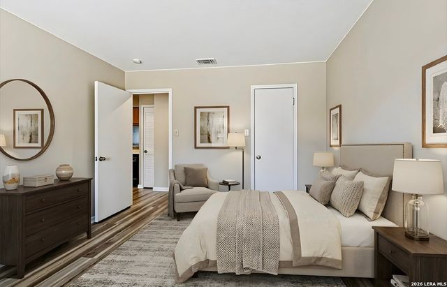 1256 Cougar Dr Apt 6, Canyon Lake, TX 78133