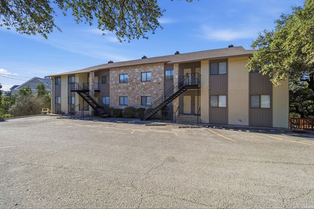 1256 Cougar Dr Apt 6, Canyon Lake, TX 78133