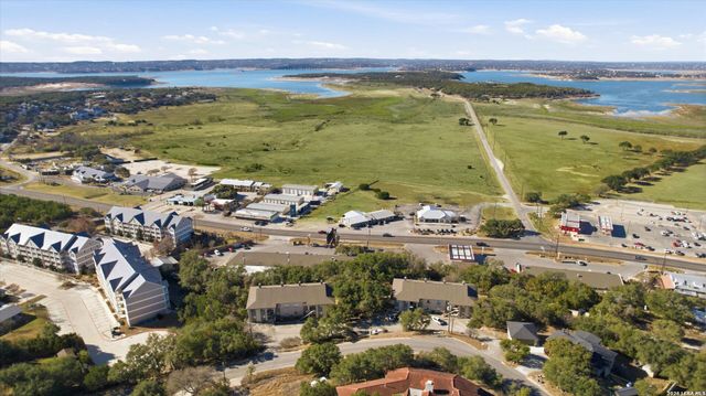 1256 Cougar Dr Apt 6, Canyon Lake, TX 78133