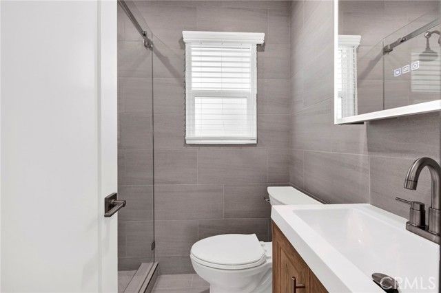 2605 N Lincoln Street, Burbank, CA 91504