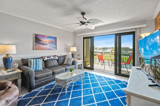 601 Seafarer Circle 304, Jupiter, FL 33477