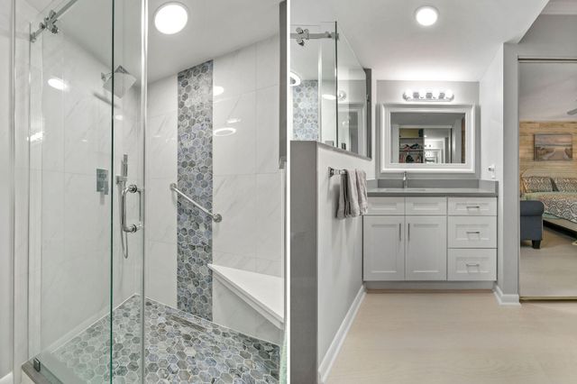 601 Seafarer Circle 304, Jupiter, FL 33477