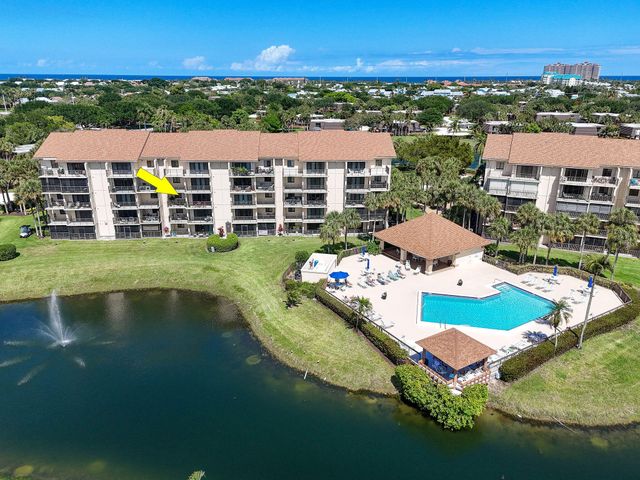 601 Seafarer Circle 304, Jupiter, FL 33477