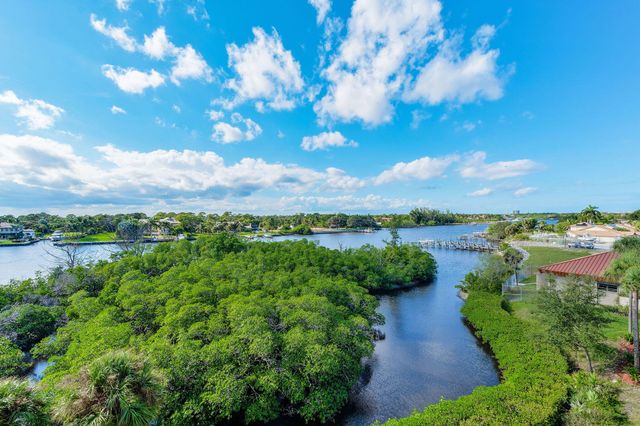 601 Seafarer Circle 304, Jupiter, FL 33477