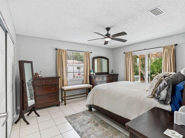 1227 E SCHWARTZ BOULEVARD, The Villages, FL 32159