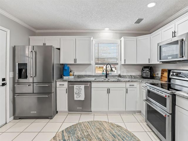 1227 E SCHWARTZ BOULEVARD, The Villages, FL 32159