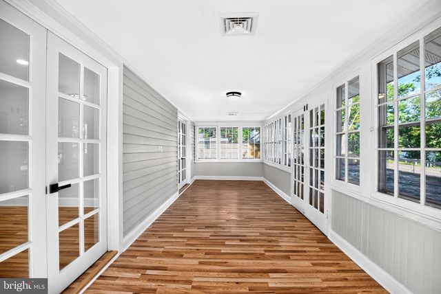 301 N LAKESHORE DRIVE N, Browns Mills, NJ 08015