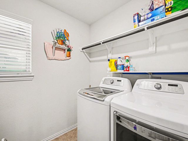 2903 Blue Mist Bend, Brookshire, TX 77423