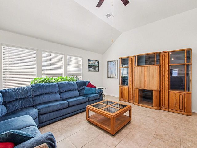 2903 Blue Mist Bend, Brookshire, TX 77423