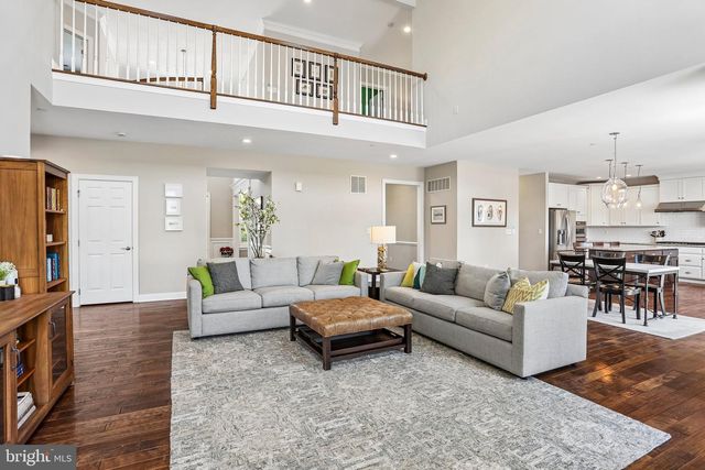 500 PARK HILL LN, Newtown Square, PA 19073