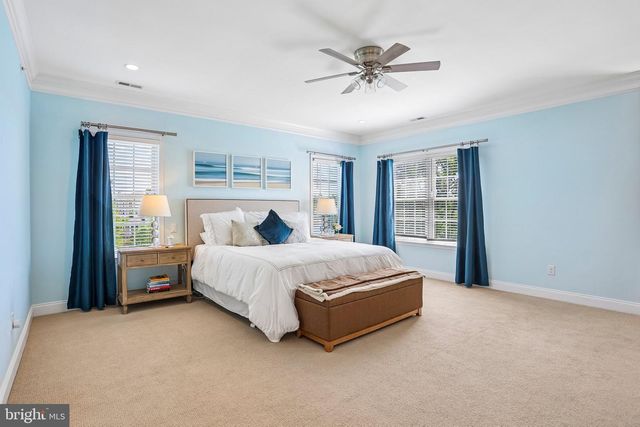 500 PARK HILL LN, Newtown Square, PA 19073