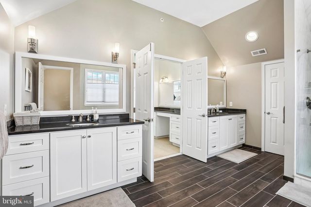 500 PARK HILL LN, Newtown Square, PA 19073