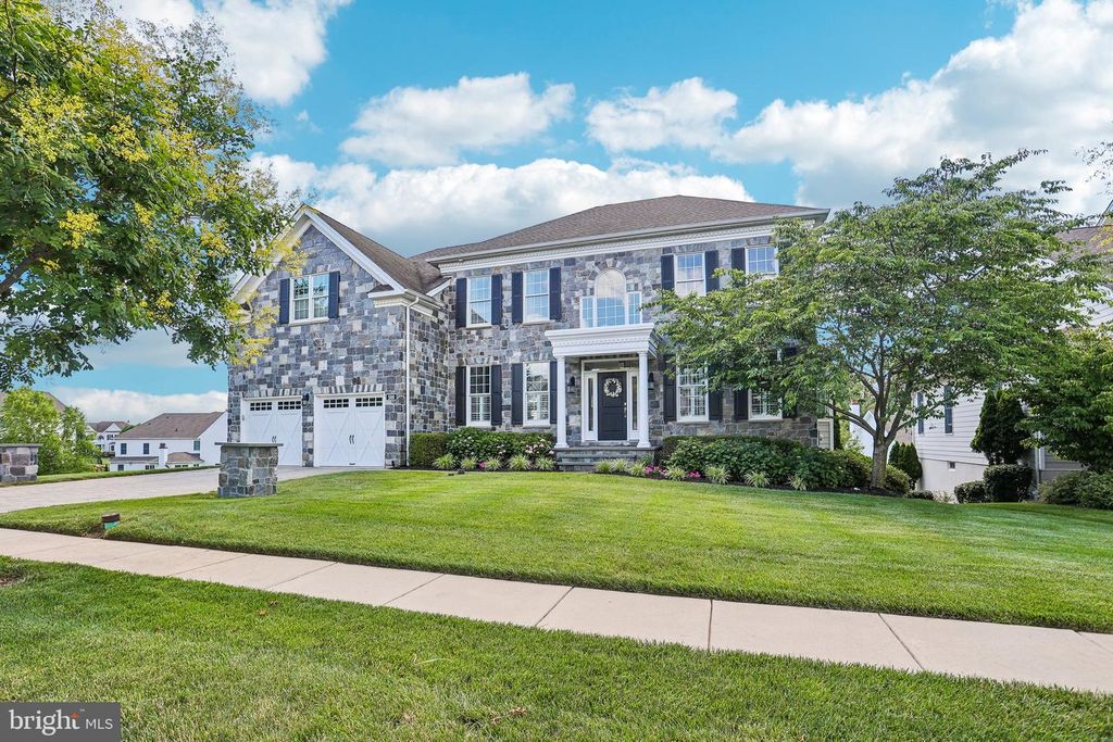 500 PARK HILL LN, Newtown Square, PA 19073