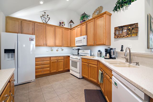 16021 S Messenger Circle, Homer Glen, IL 60491