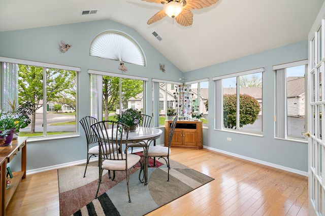 16021 S Messenger Circle, Homer Glen, IL 60491
